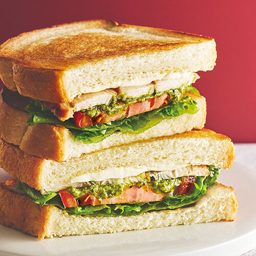 復刻　クラブハウスサンド　バジルチキン